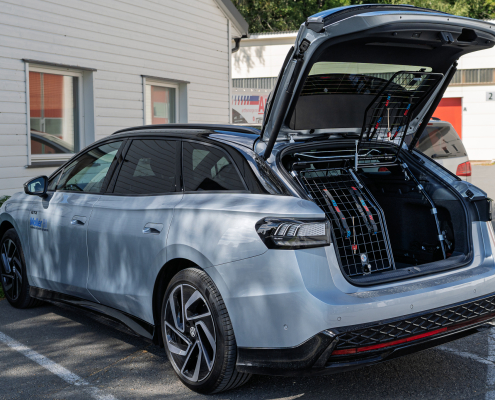 Artfex Hundegrind M2 dobbelt dør i VW ID.7 Tourer