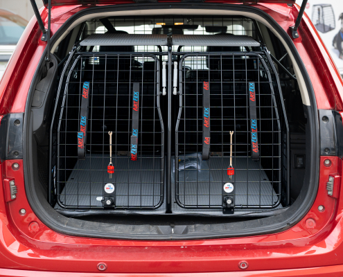Artfex Dobbelt bur i Mitsubishi Outlander
